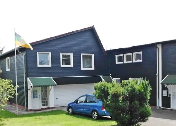 Premium-ferienwohnung Mit Bergblick Im Haus Hopfe By Interhome Goslar