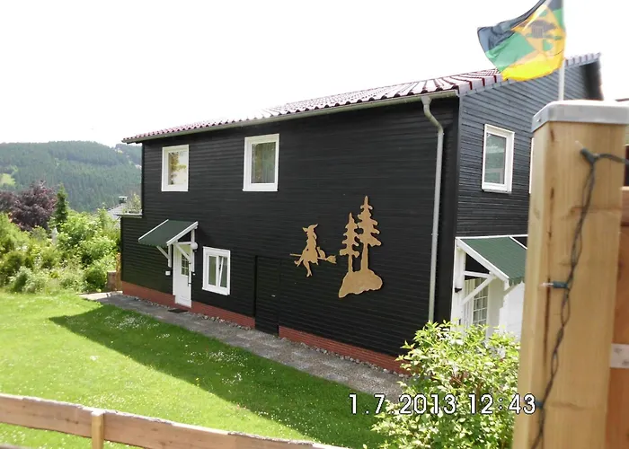 Premium-ferienwohnung Mit Bergblick Im Haus Hopfe By Interhome Apartment